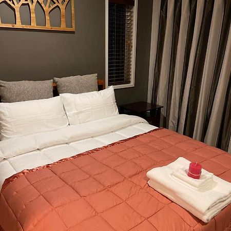 Ruth'S House Homestay Master Room With Private Shower And Toilet Auckland Bagian luar foto