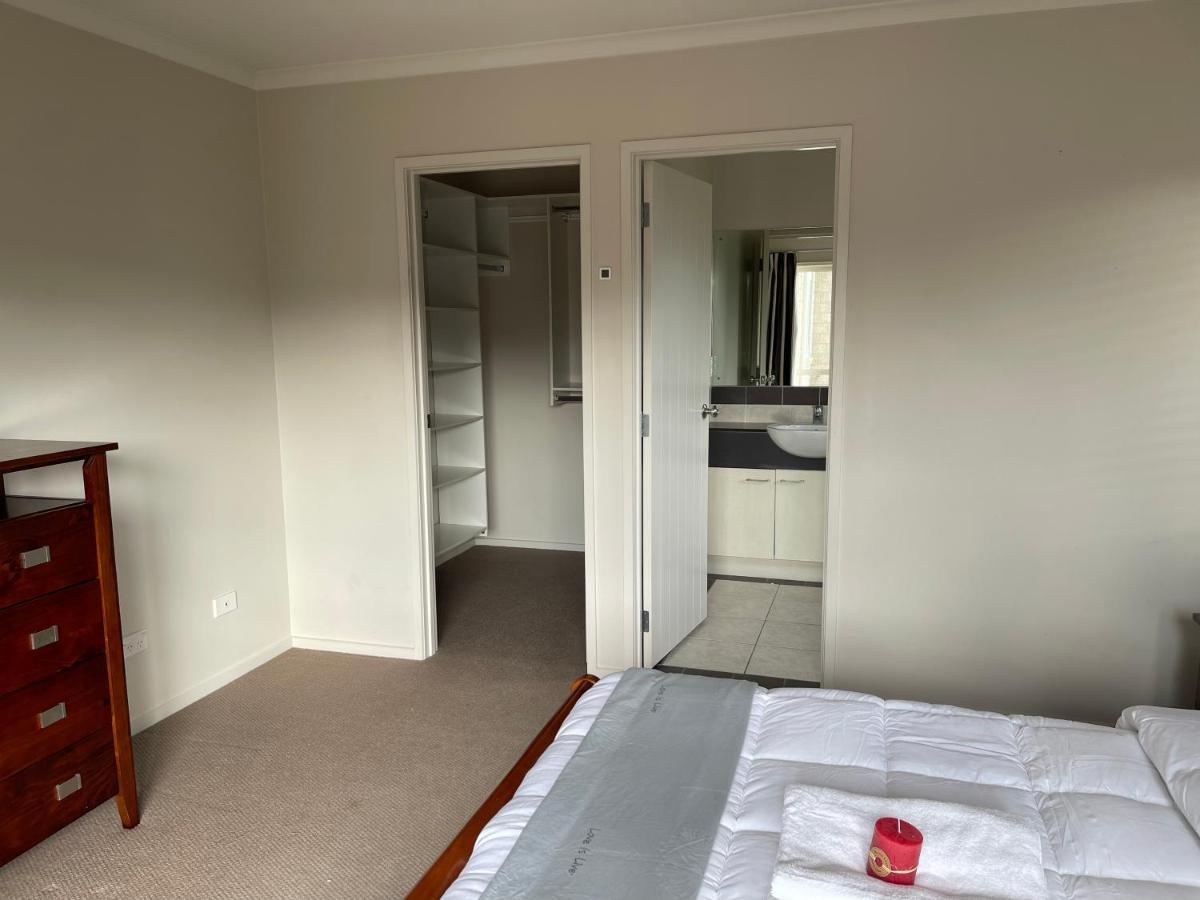 Ruth'S House Homestay Master Room With Private Shower And Toilet Auckland Bagian luar foto